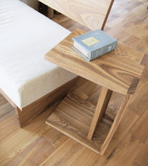 UNION SIDE TABLE