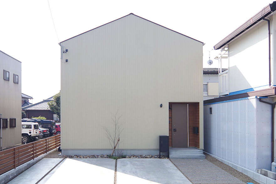羽島郡岐南町T様「土間のある、空間を有効活用したコンパクトな家」