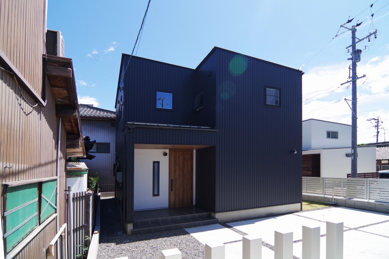 岐阜県各務原市Ｓ様「スワッグをアクセントに、シンプルモダンな自然素材の家」