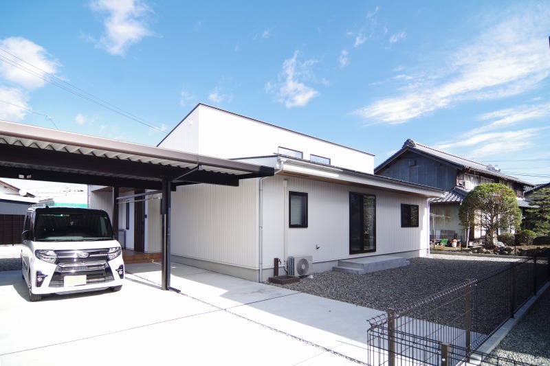 岐阜県関市I様「開放的なリビングと、趣味を楽しむ平屋の家」