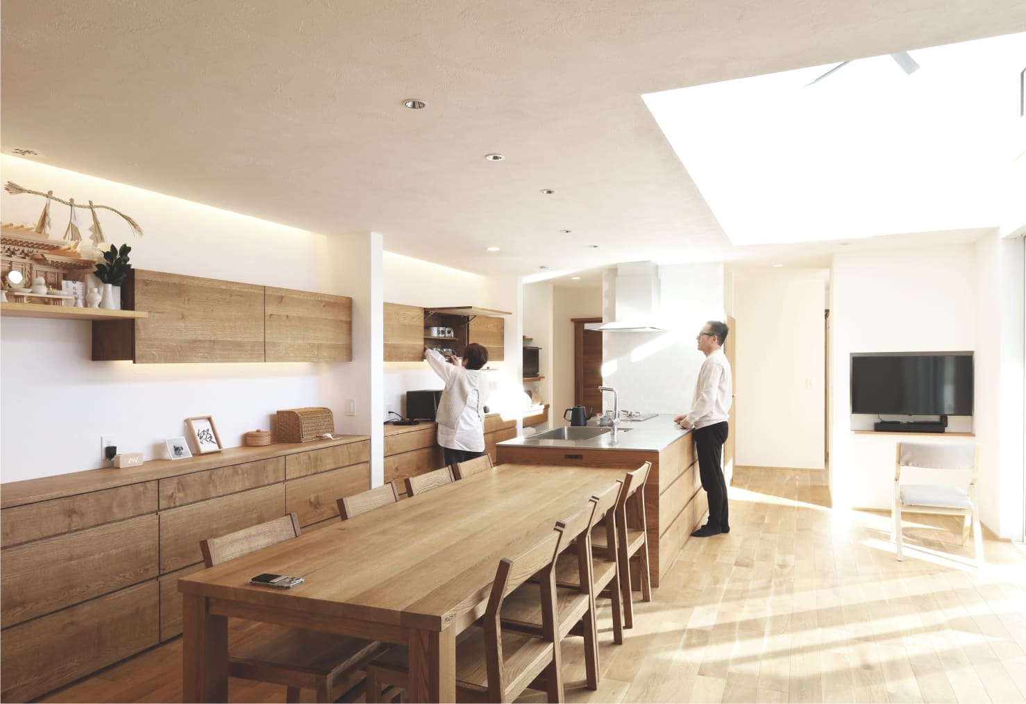 木と漆喰のやさしい空気感 自然素材にこだわります